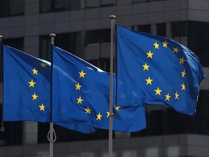 المؤشرات الأوروبية تقفز يوم الجمعة وتنهي الأسبوع على ارتفاع